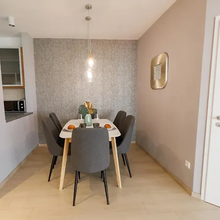 Penthouse Deluxe - Free Parking, Roof Garden Budapest