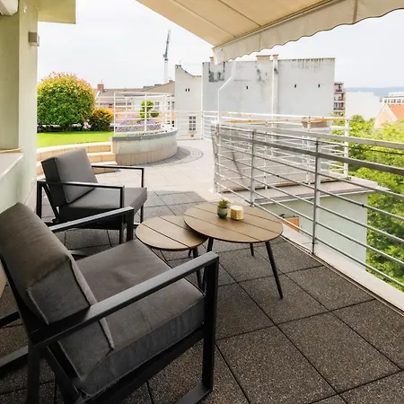 Penthouse Deluxe - Free Parking, Roof Garden * Budapest