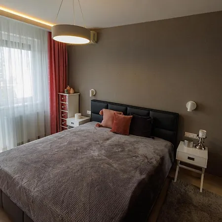Penthouse Deluxe - Free Parking, Roof Garden Budapest